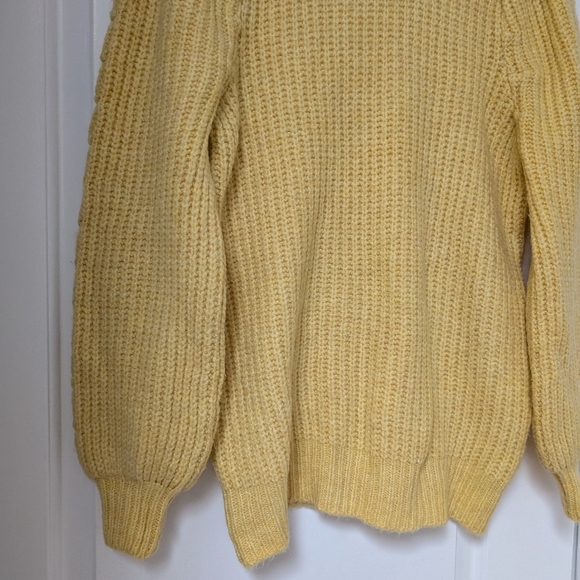 ASOS Pieces Knit Yellow Sweater - Picture 4 of 12